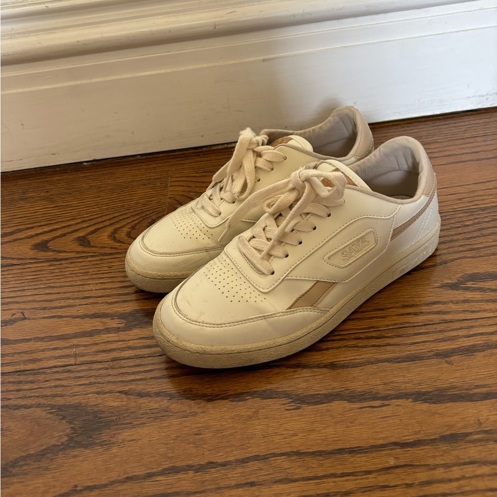 White and beige saye sneakers